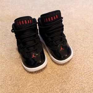 Jordan Toddlers Sneakers Black/Red Size 5c